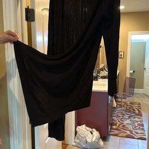 St John sweater Black size XL Excellent condition! Back seam is beautiful.